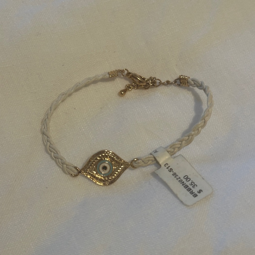 NWT Evil Eye Bracelet GIFT